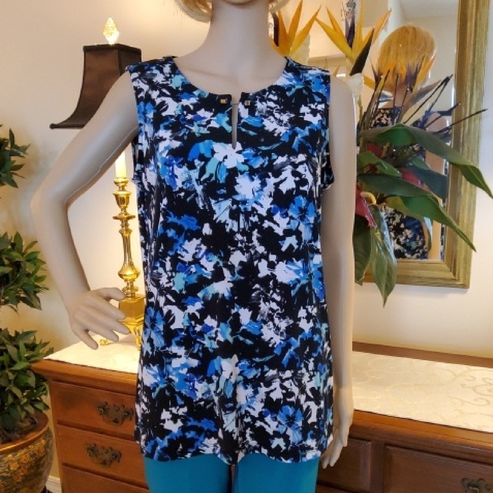 Ellen Tracy Abstract Floral Sleeveless Top